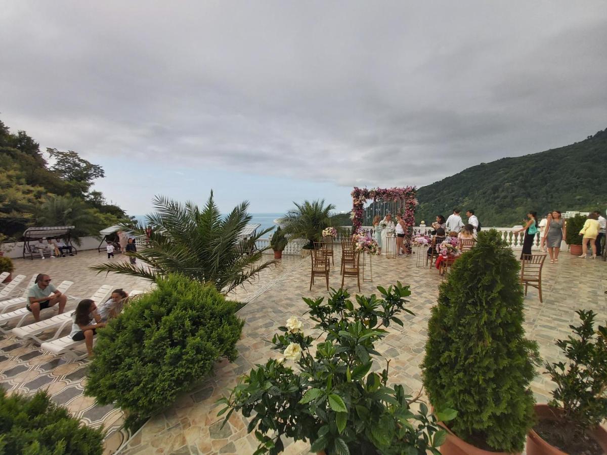 Hotel Zura Palace Kwariati Exterior foto
