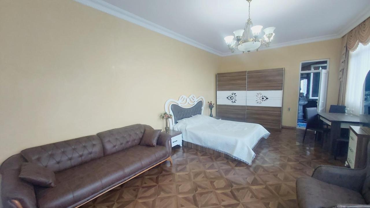 Hotel Zura Palace Kwariati Exterior foto