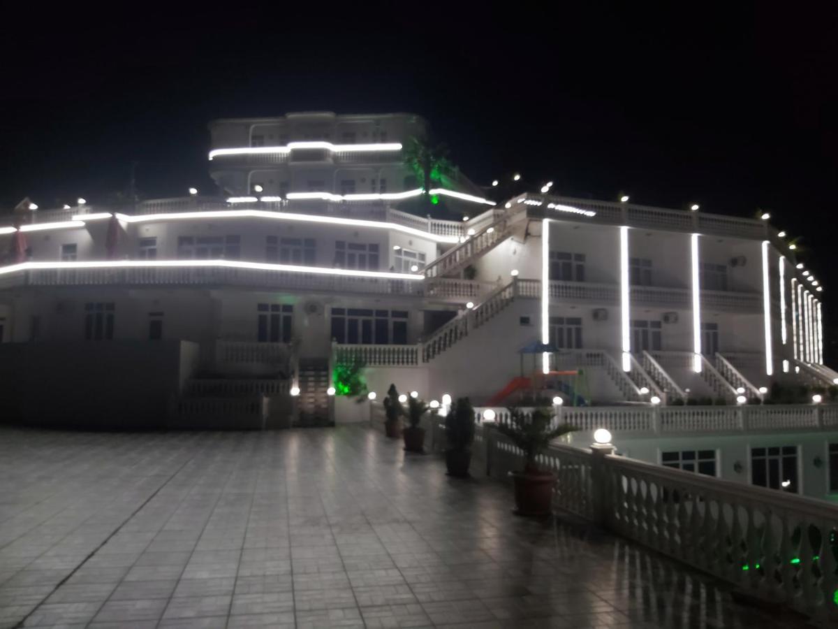 Hotel Zura Palace Kwariati Exterior foto