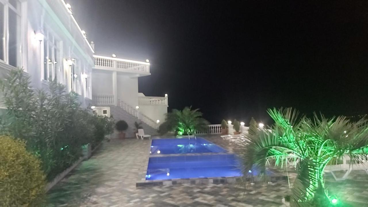 Hotel Zura Palace Kwariati Exterior foto