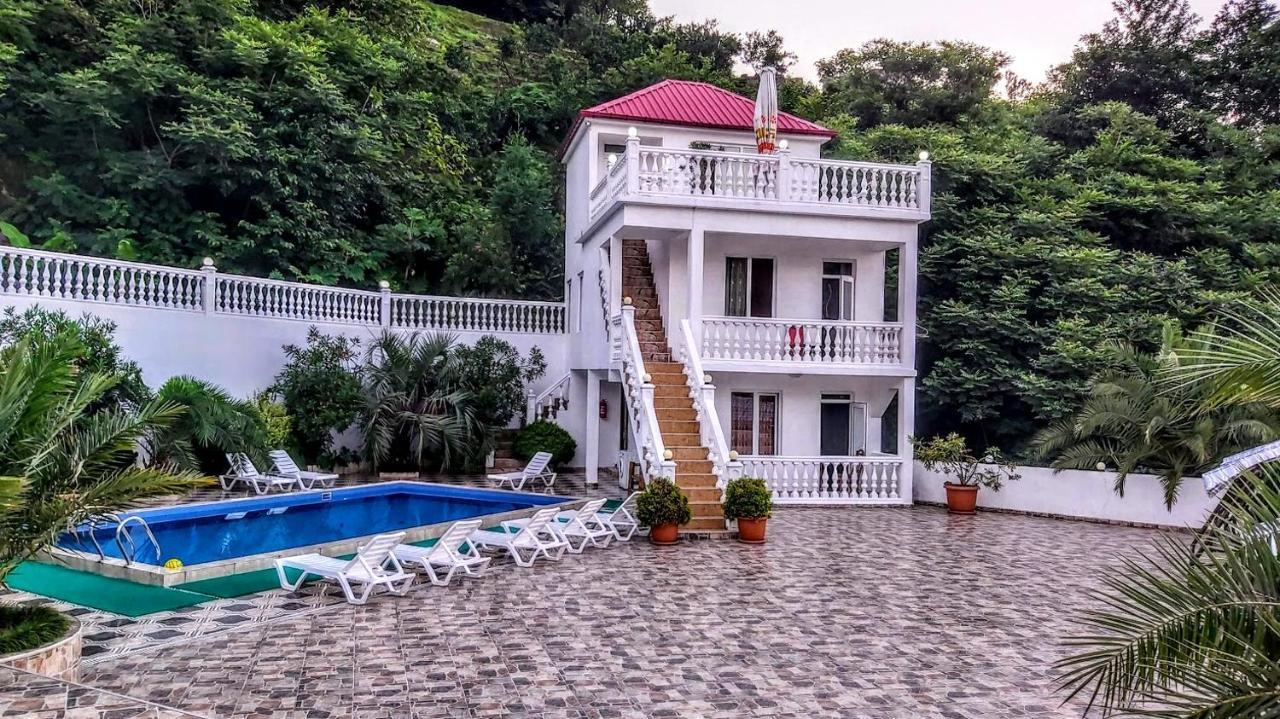 Hotel Zura Palace Kwariati Exterior foto