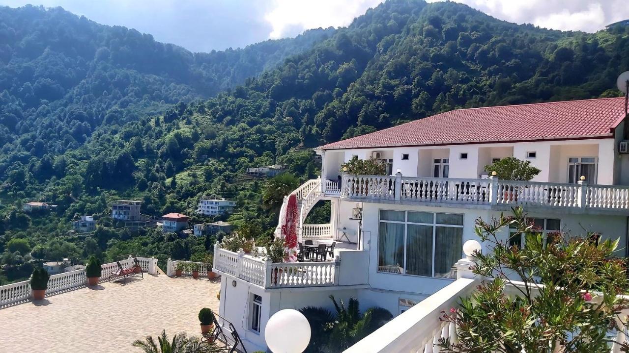 Hotel Zura Palace Kwariati Exterior foto